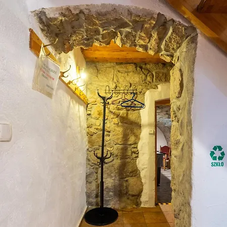 Dom wakacyjny Dom Kamień Z Jacuzzi I Bilardem *