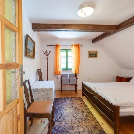 Dom wakacyjny Dom Kamień Z Jacuzzi I Bilardem Szklarska Poręba