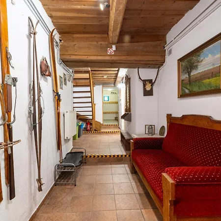 Dom Kamień Z Jacuzzi I Bilardem