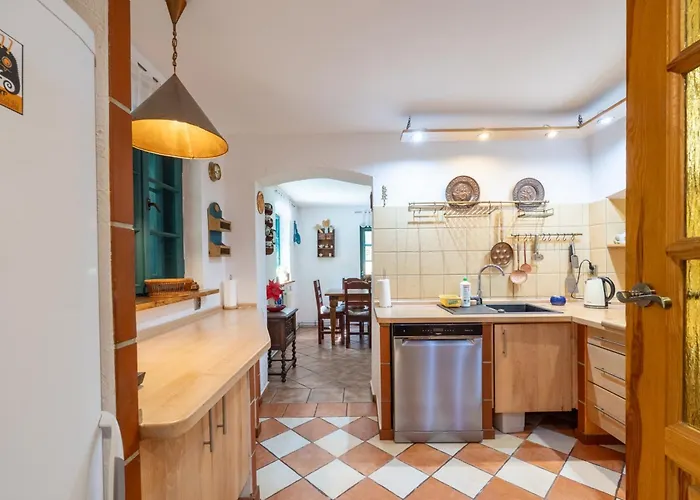 Casa vacanze Dom Kamien Z Jacuzzi I Bilardem *