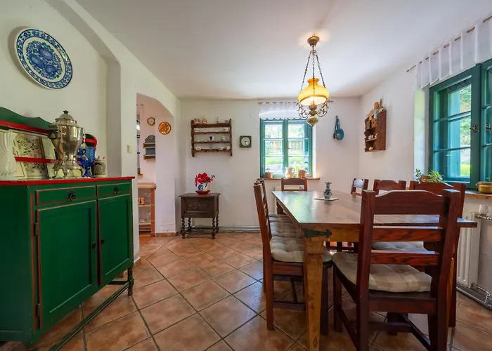 Casa vacanze Dom Kamien Z Jacuzzi I Bilardem Szklarska Poręba